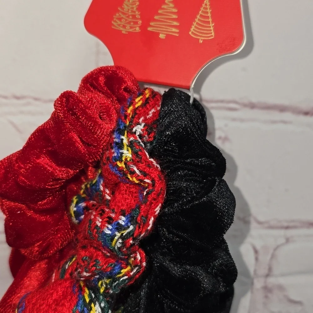 C&C Red, Black and Plaid 3pc Scrunchie Set NWT